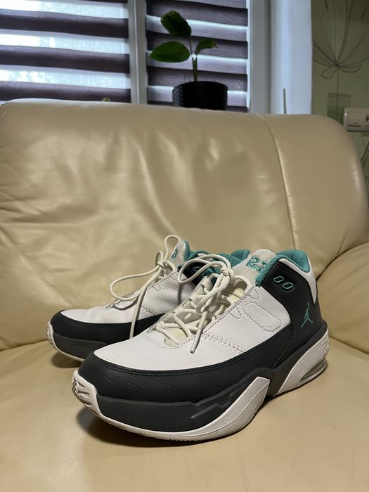Чоловічі кросівки Jordan Max Aura 3