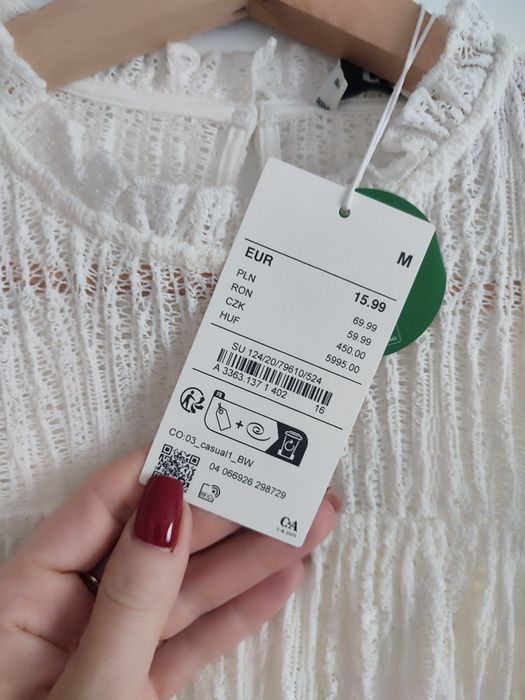 Nowa elegancka bluzka koronkowa