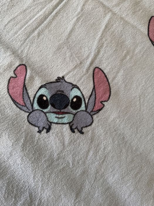 Toalha de praia stitch