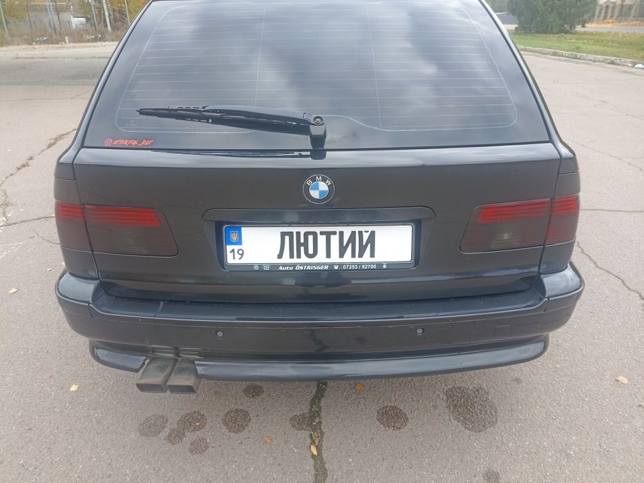 Продам BMW 5 E39 2.2 бензин