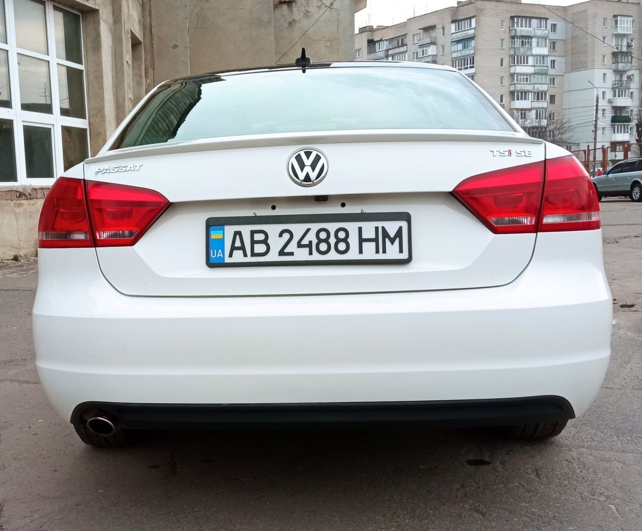 Продам автомобіль Volkswagen Passat, 2014