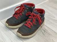 Wiosenne buty chłopięce przejściowe trzewiki Clarks rozmiar EUR 32