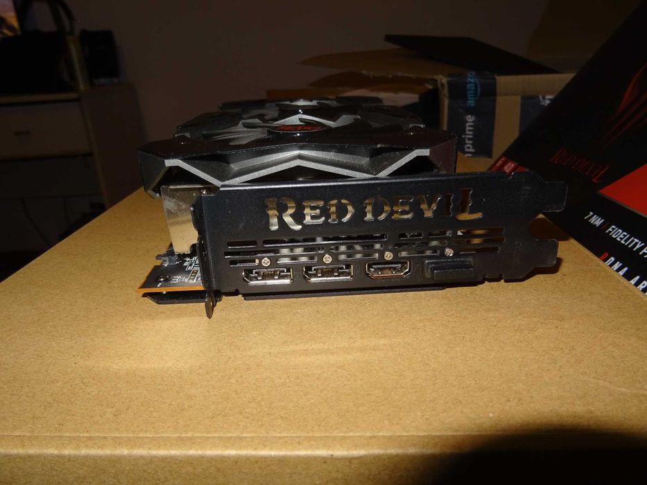 Placa gráfica PowerColor Red Devil Radeon™ RX 5600 XT 6GB GDDR6