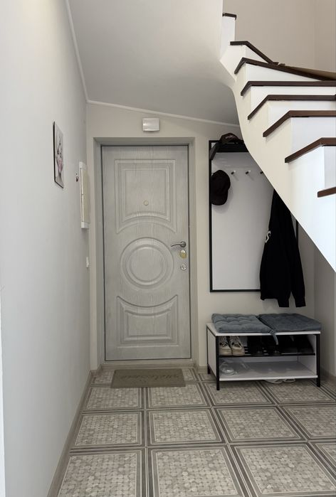 Продаж трирівневого пентхаусу