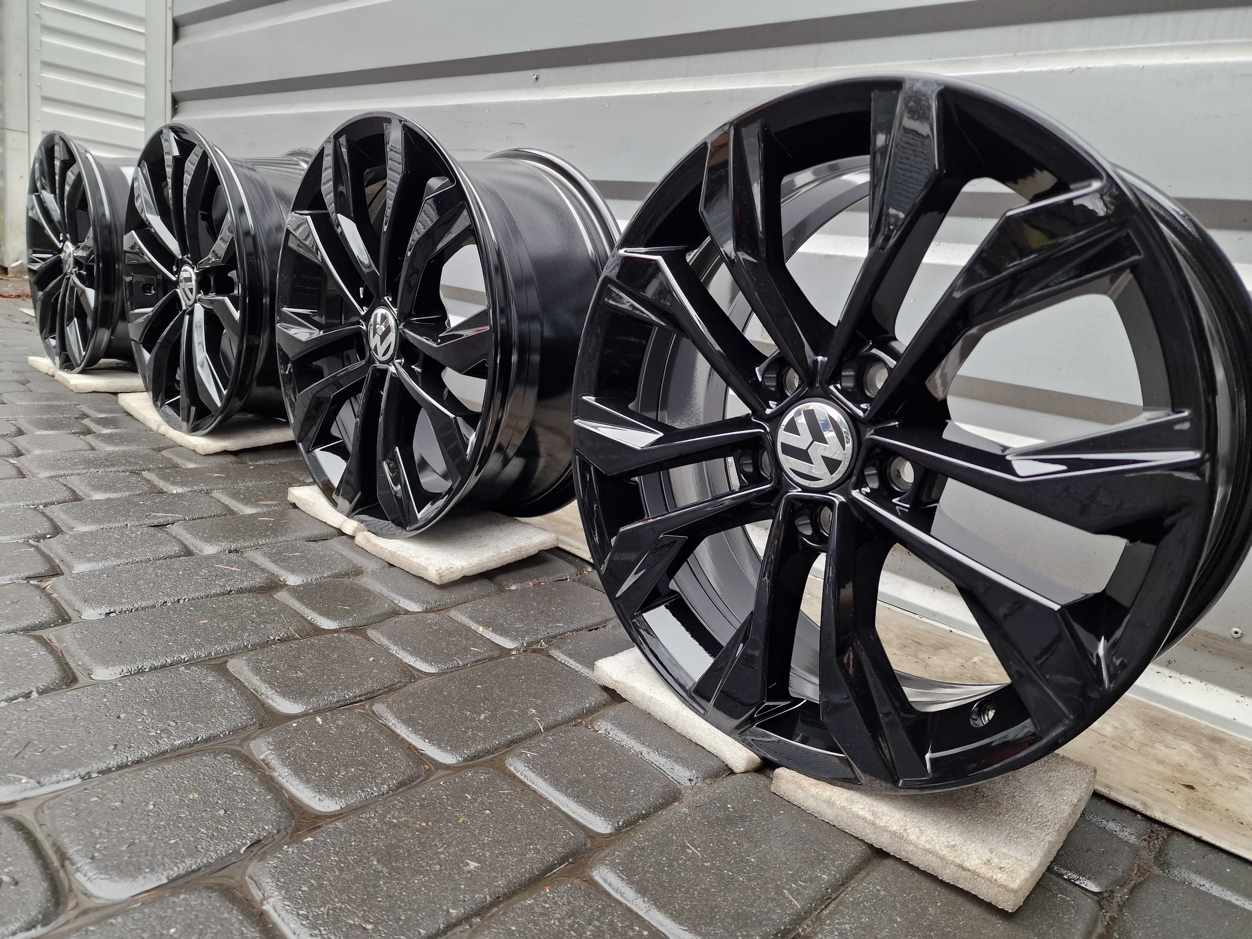 Oryginalne Felgi 17" VW Volkswagen Golf Touran Passat
