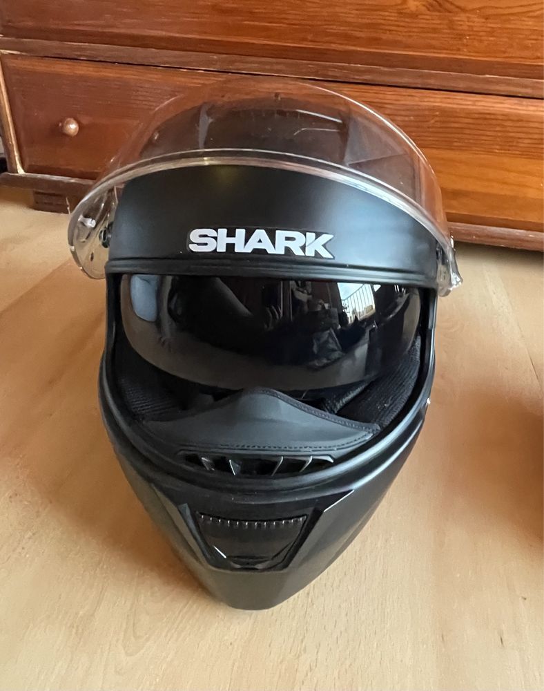 Capacete Shark Preto Mate - Tamanho S