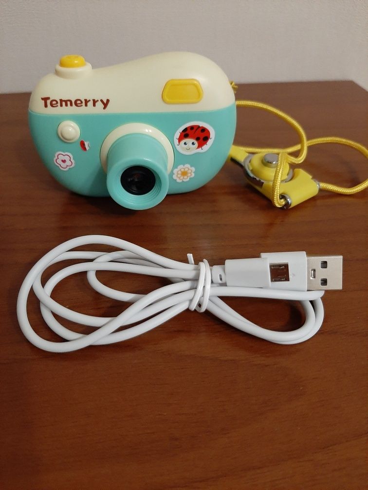 Дитяча цифрова камера JJR / C V01 Temerry фотоапарат 8Mp 2