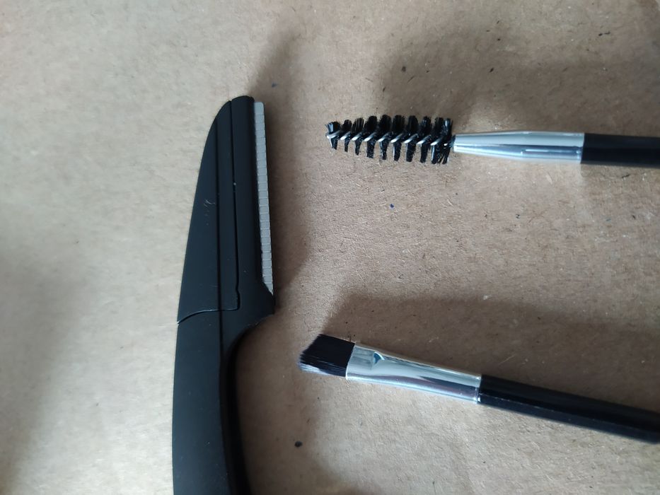 Conjunto para sobrancelhas NOVO