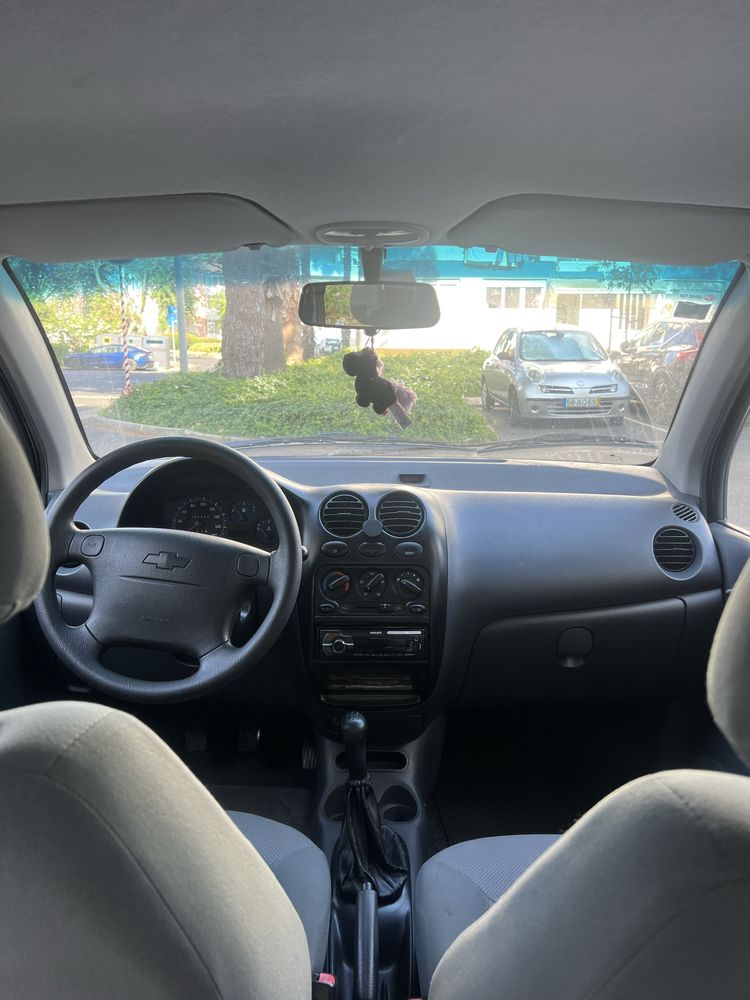 Chevrolet Matiz cinzento