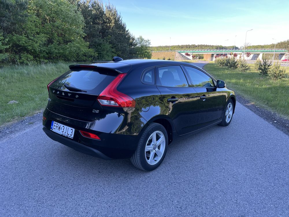 Volvo V40 1.6d 115 km D2 Stan BDB Serwis 2014r