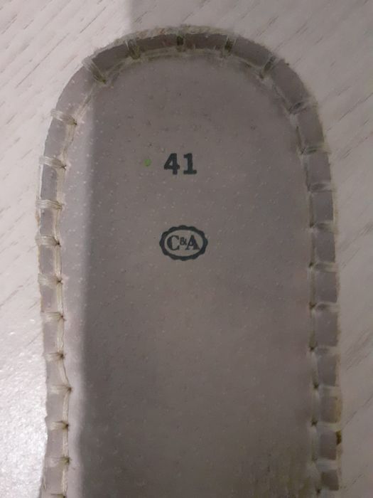 Sandálias C&A Tamanho 41