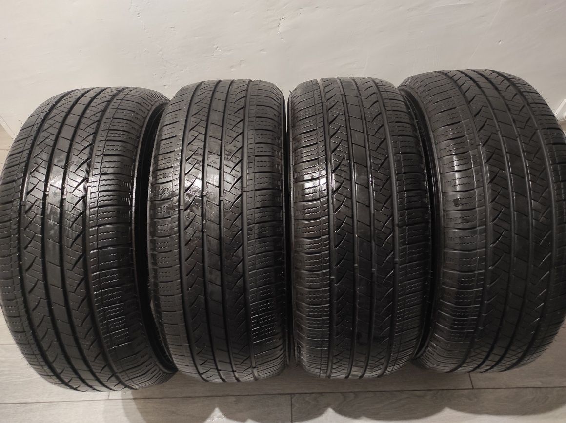 Резина 235/55 R18 стан нової