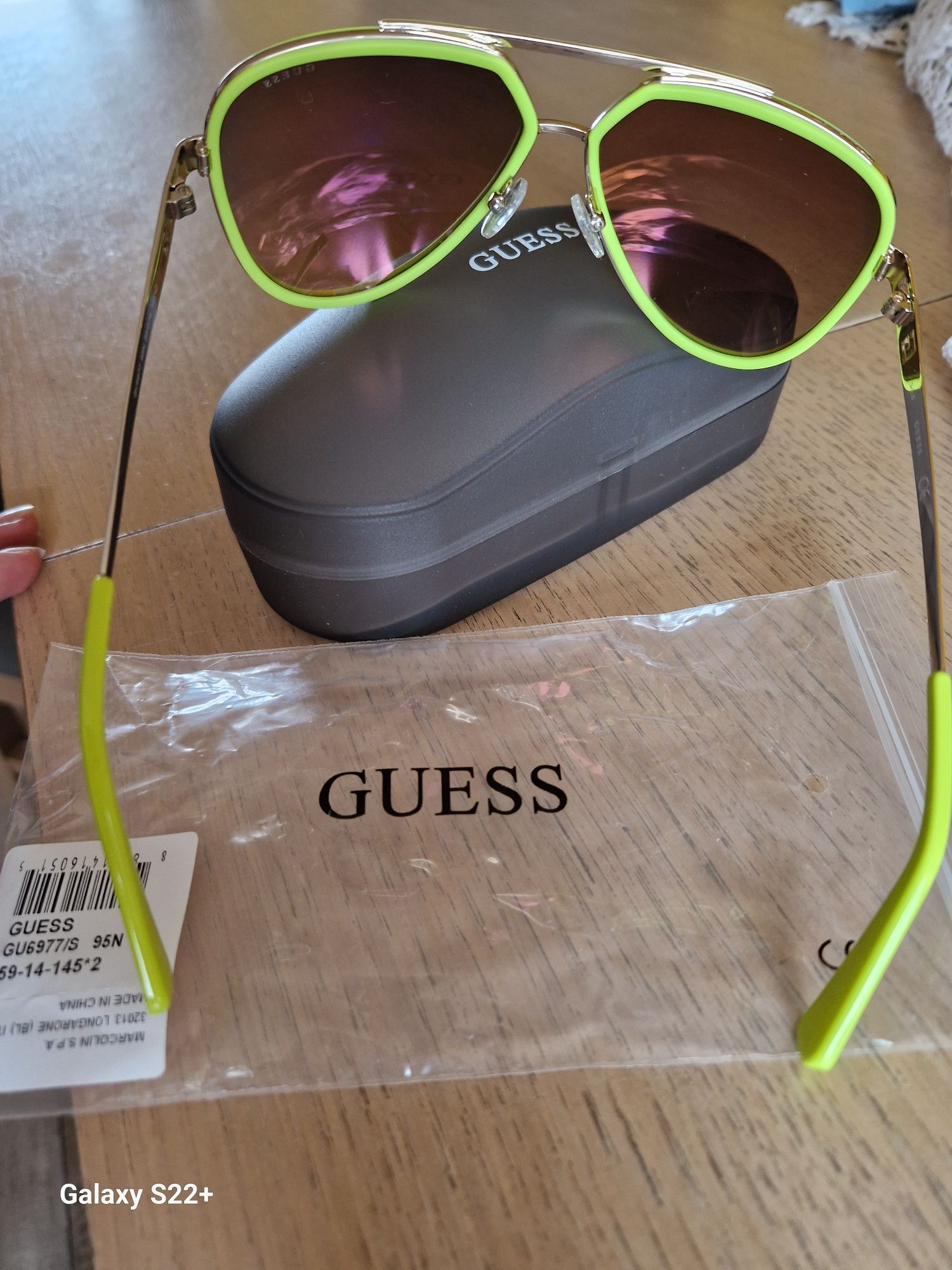 Okulary przeciwsłoneczne guess