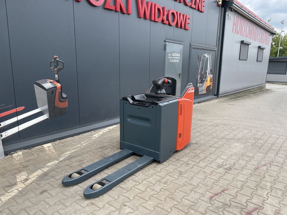 Wózek paleciak elektryczny Linde T 20 sp 2000 kg wózek Rydwan