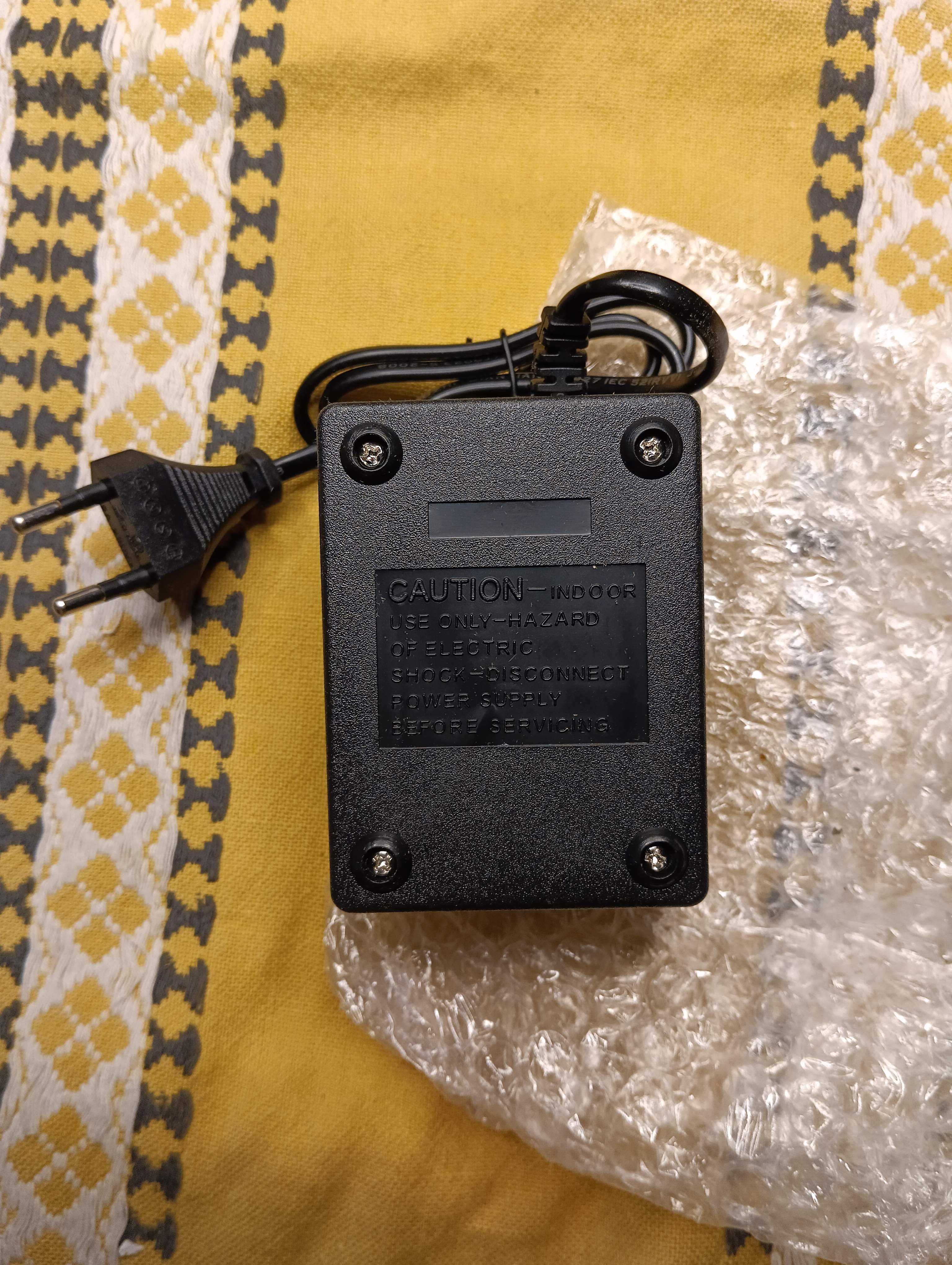 Блок живлення питания конвертер понижающий 220V в 110V 200W ATABA