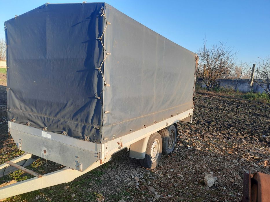 Преміум-причіп 4.2 м – німецька якість для ваших перевезень!