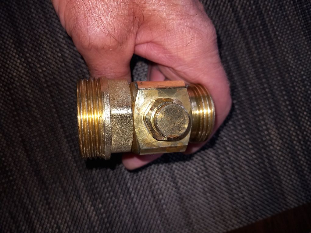 Zawór antyzamrożeniowy przeciwzamrożeniowy Caleffi