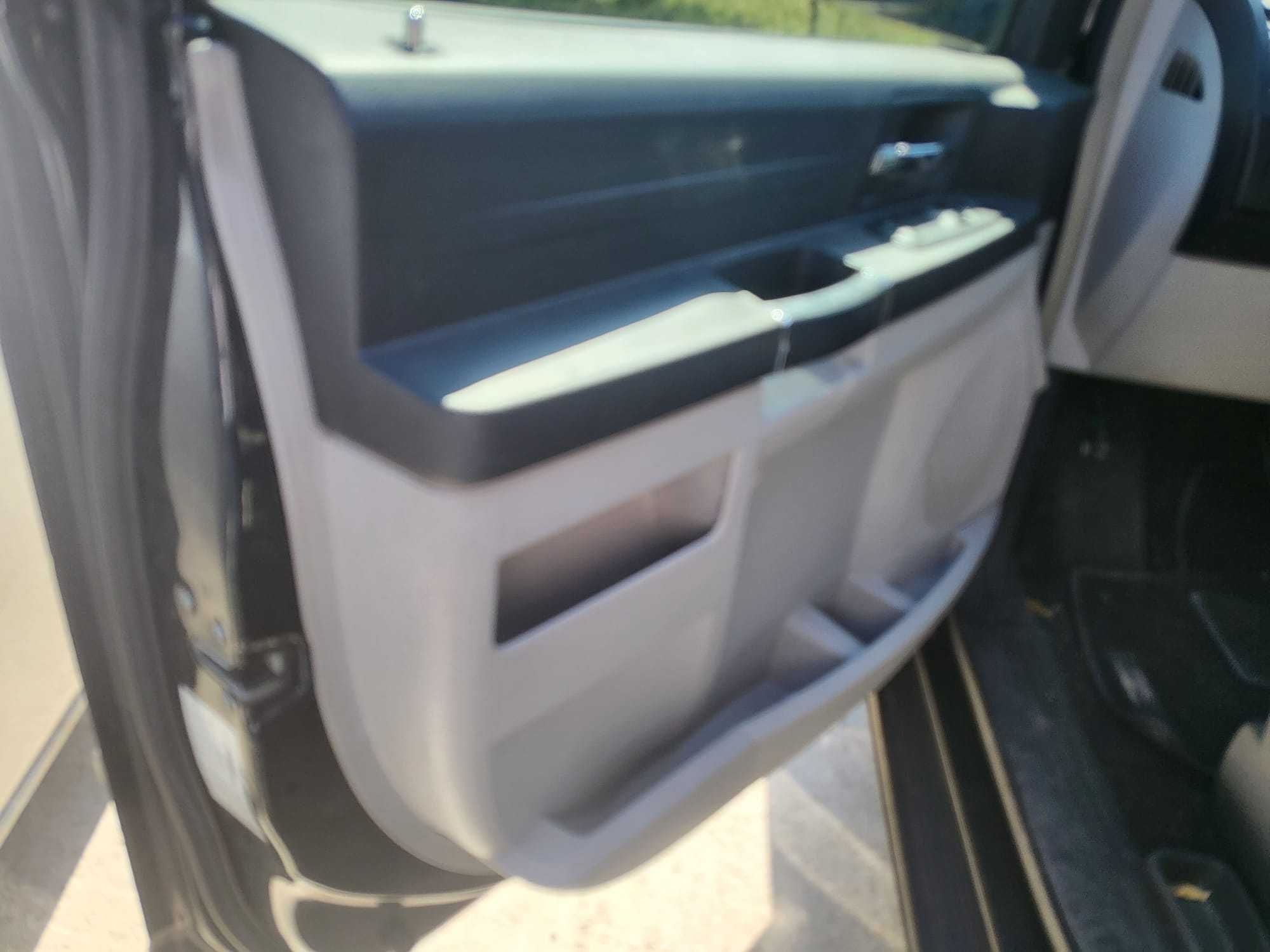 Chrysler Grand  voyager  para peças a andar