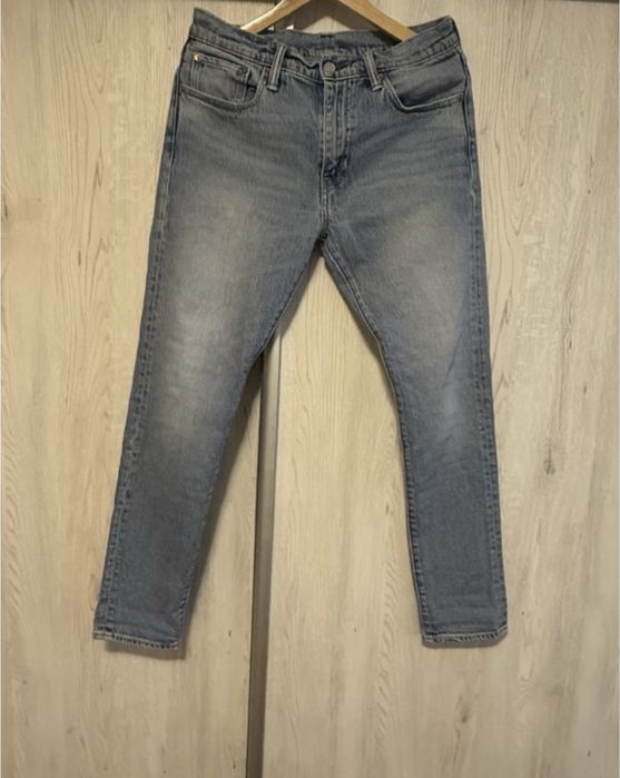 Жіночі джинси Levis