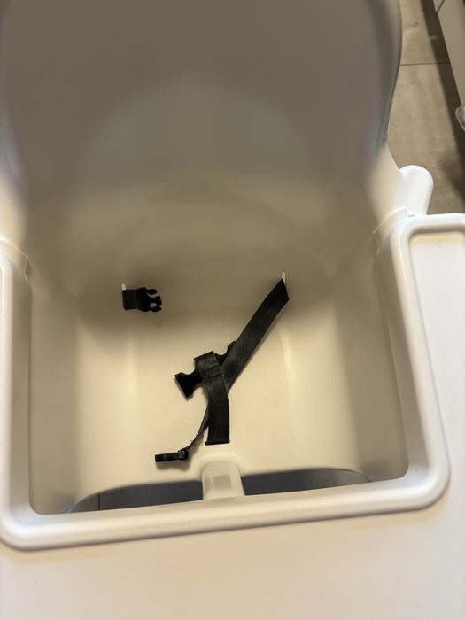 Krzesełko do karmienia ikea Antilop z podnóżkiem