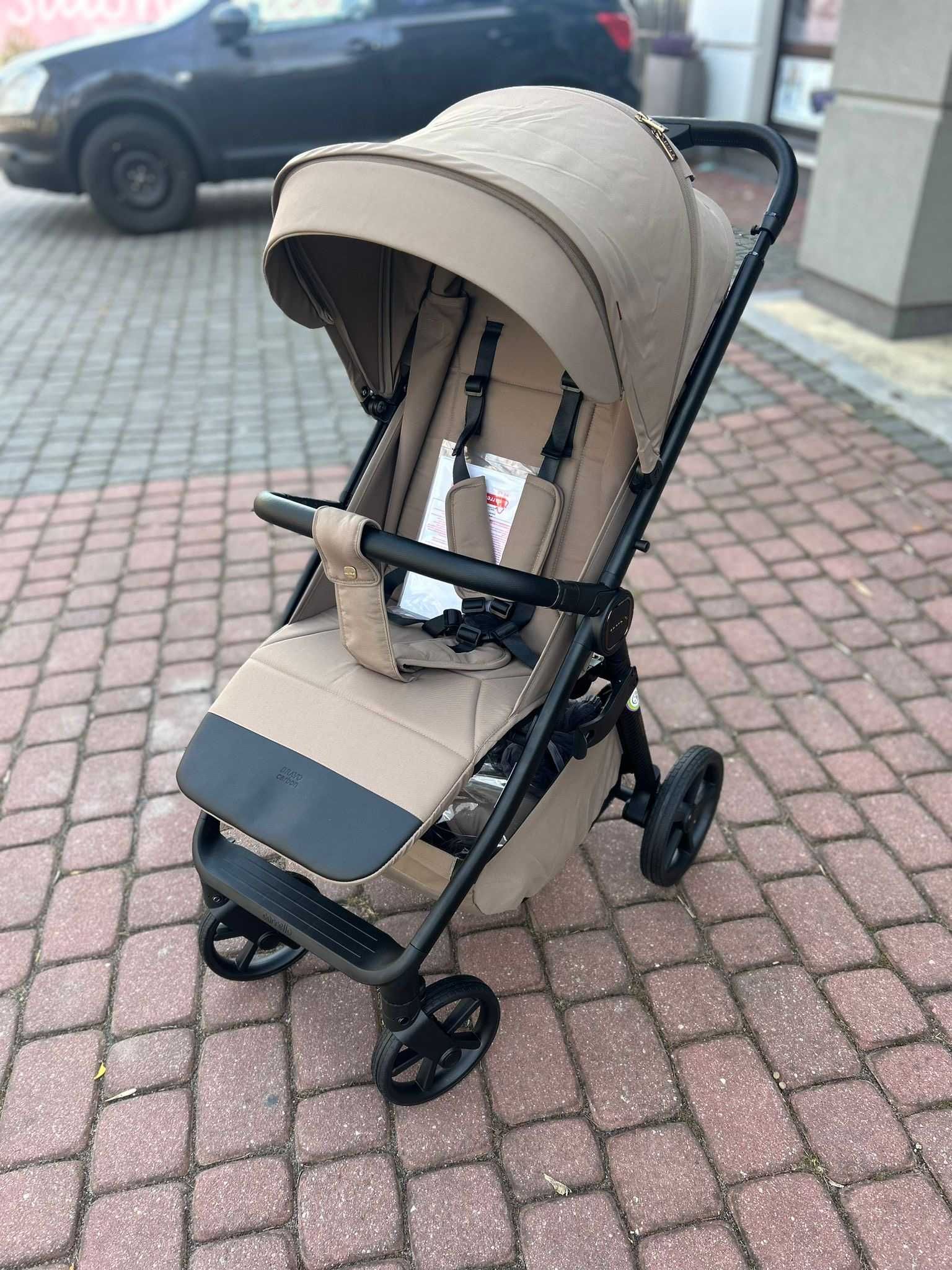 Wózek spacerowy Carrello Bravo Carbon