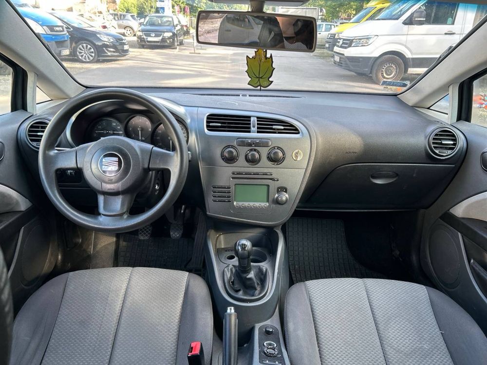 Seat Leon 2 1.9D**Zadbany**Hak**Doinwestowany**Zamiana**Niezawodny**