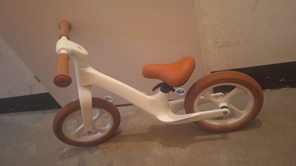 Nowy rowerek biegowy