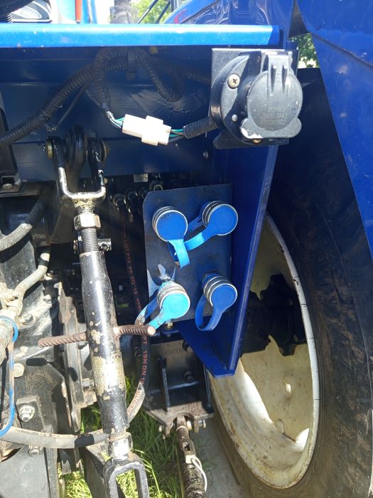 Продам трактор ловол тє 244