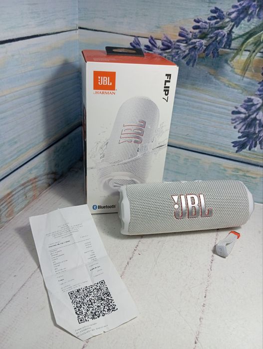 Колонка jbk flip7 , на гарантии