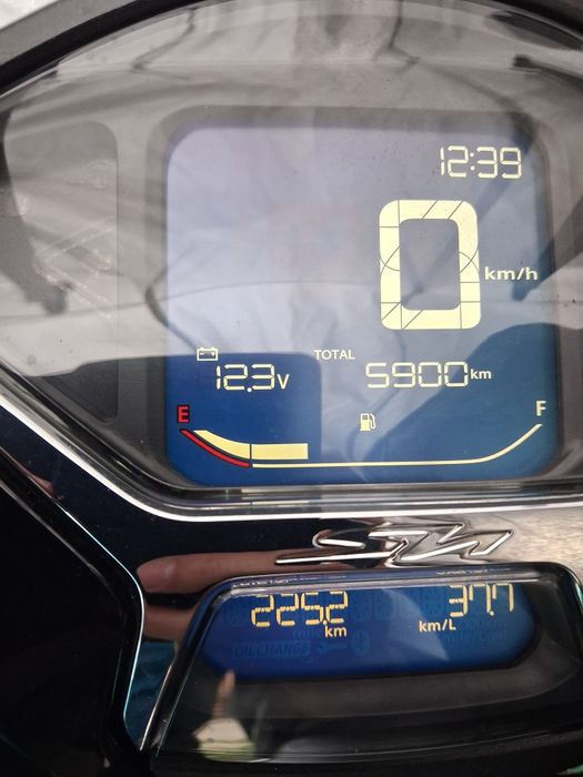 Honda SH 125/50 zarejestrowany na 50-tke 5900km bez PRAWKA pcx nmax