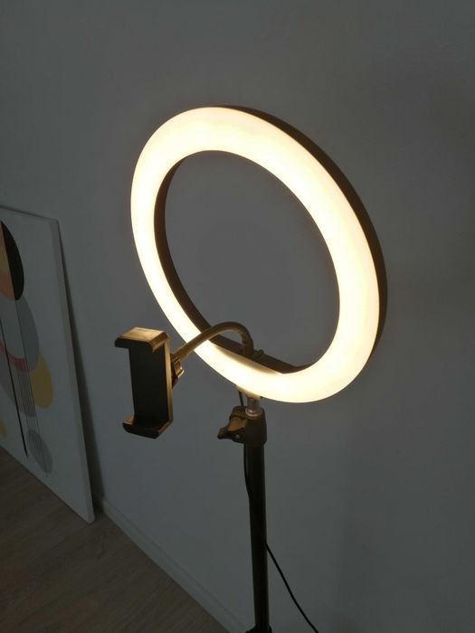 Кольцевая светодиодная LED лампа на штативе, лампа 24см