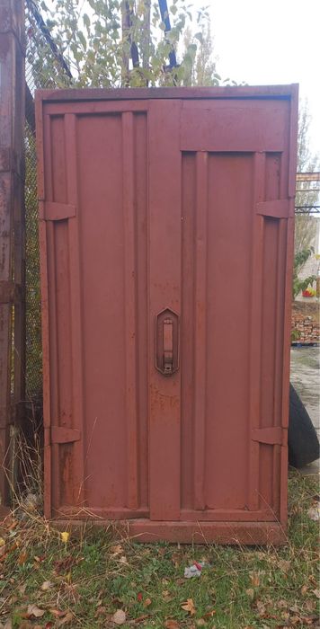 Шафа контейнер металева 3 т