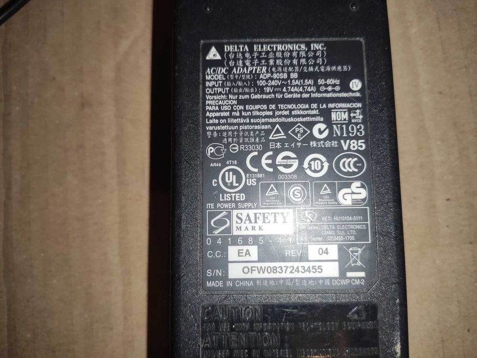 Блок питания для ноутбука  Delta ADP-90SB BB (19V 4.74A)