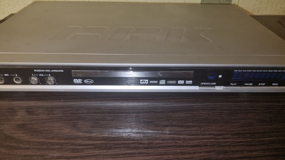 Продам dvd bbk два ббк