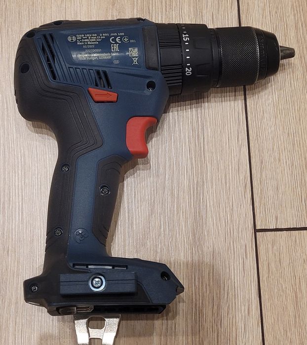 Wkrętarka z udarem akumulatorowa Bosch GSB 18V-50