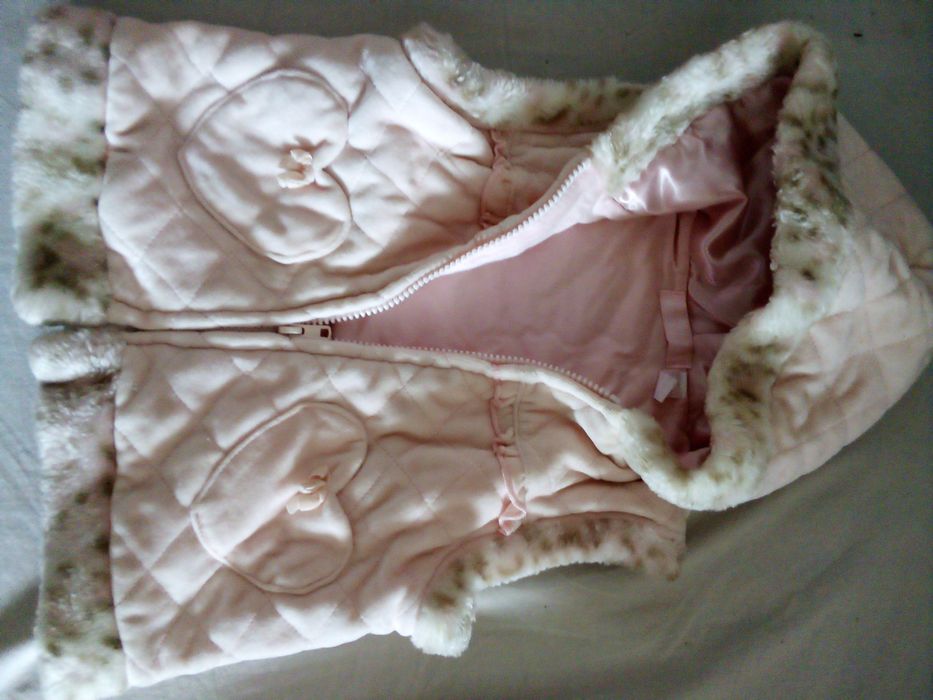 Жилетки на девочку на 4 года