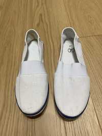 Buty komunijne 38 dziewczęce białe buty tenisówki