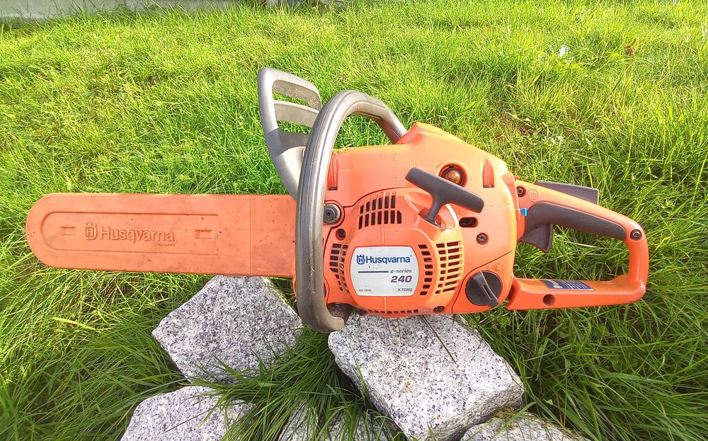 Husqvarna 240 pilarka piła łańcuchowa