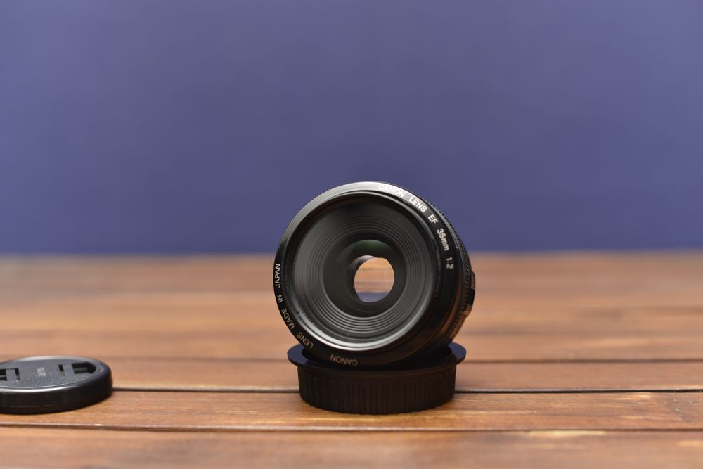 Obiektyw Canon EF 35mm 1:2