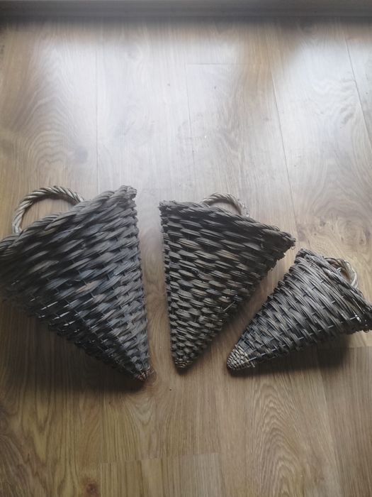 Zestaw koszy doniczek