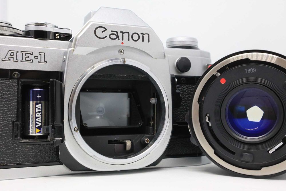 Canon AE-1 + Canon FDn 50mm 1.8 (100% funcionais)