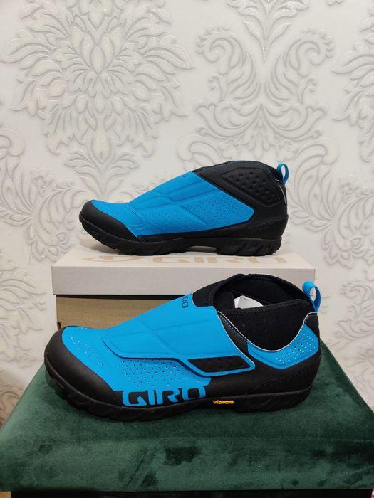 Buty rowerowe Giro terraduro mid MTB SPD zimowe jesienne vibram 43