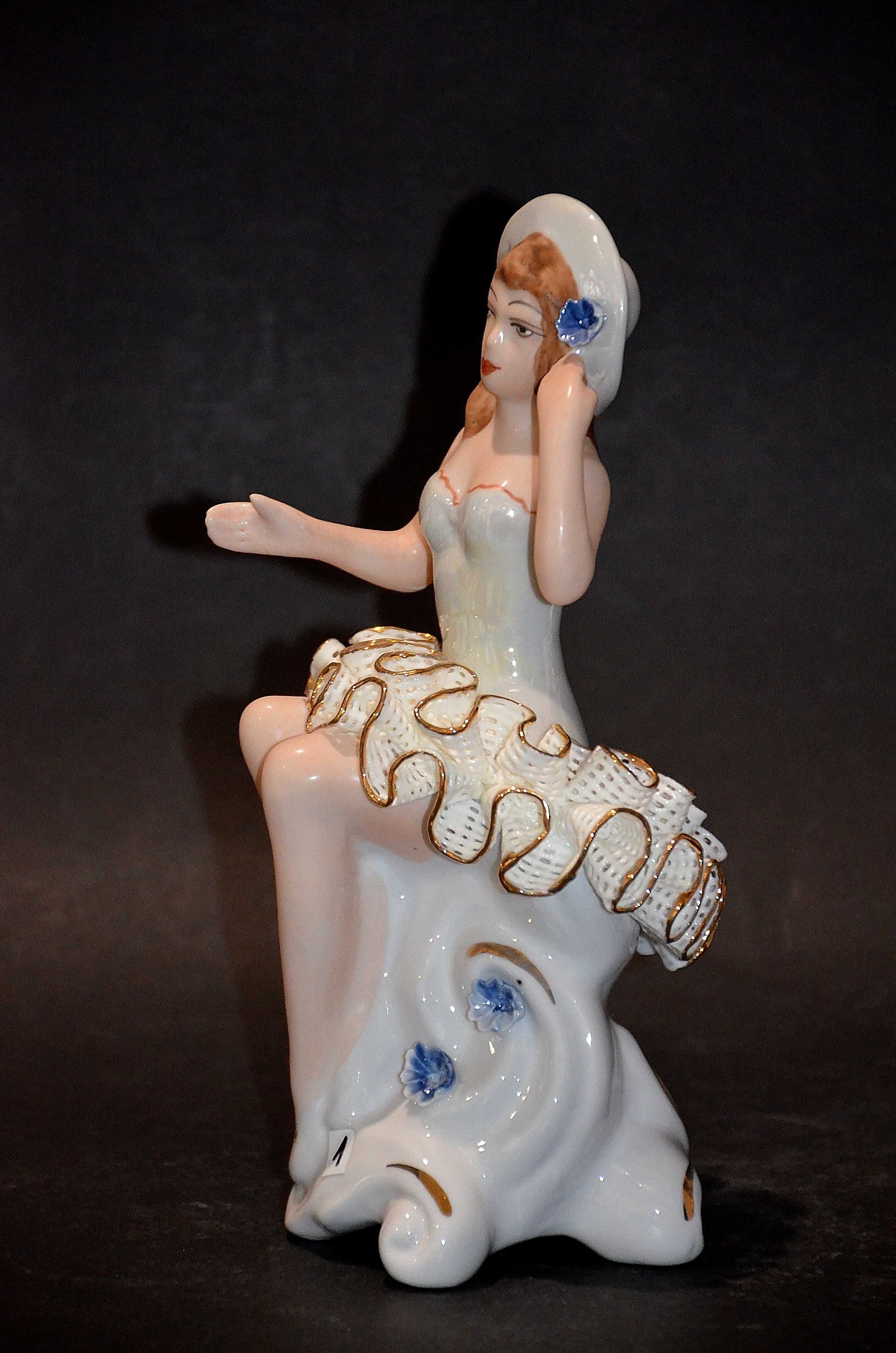 Figurka Porcelana, NOFI region Alba Iulia Rumunia, 19cm