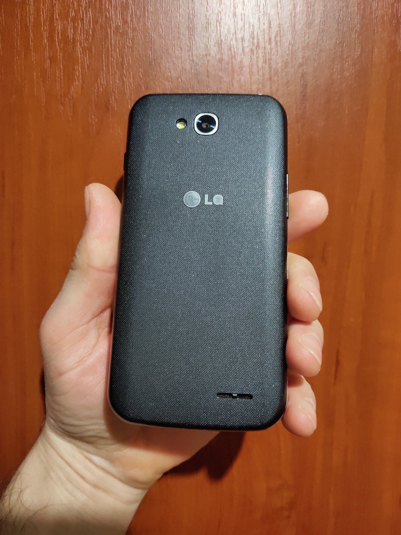 Lg L90 (D410), андроїд 5.0.2