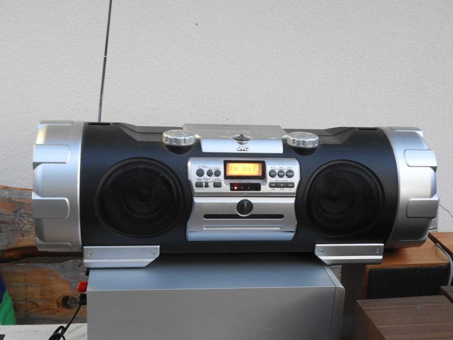 Bumbox JVC RV - B99