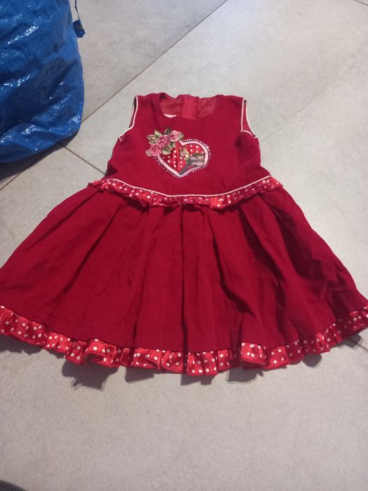 Sukienka czerwona 110 cm 4-5 lat