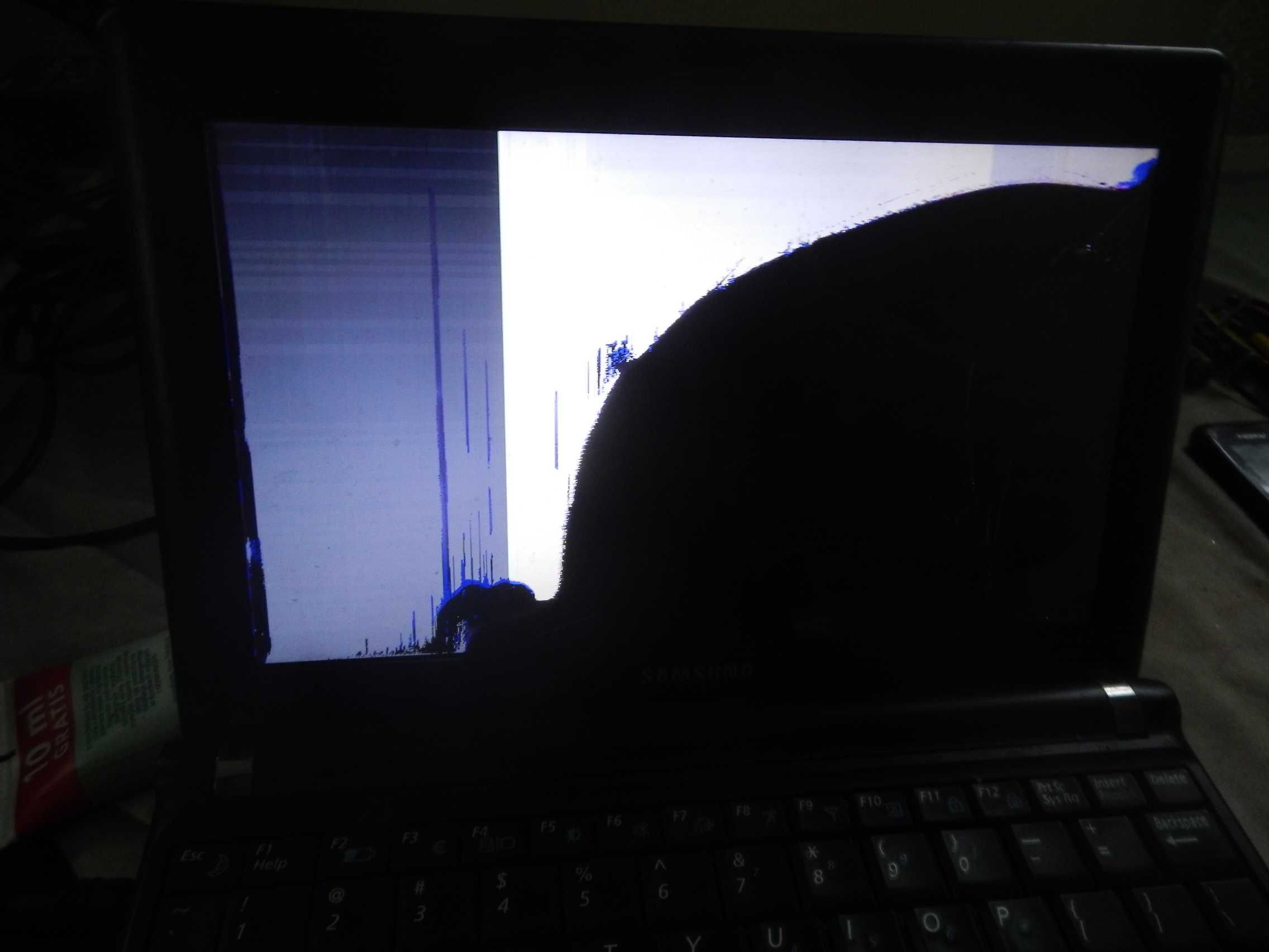 Uszkodzony Samsung NP-N110 netbook do naprawy lub na części