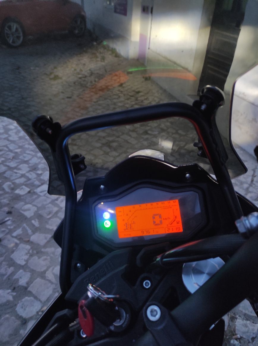 Benelli trk 251 cilindradas