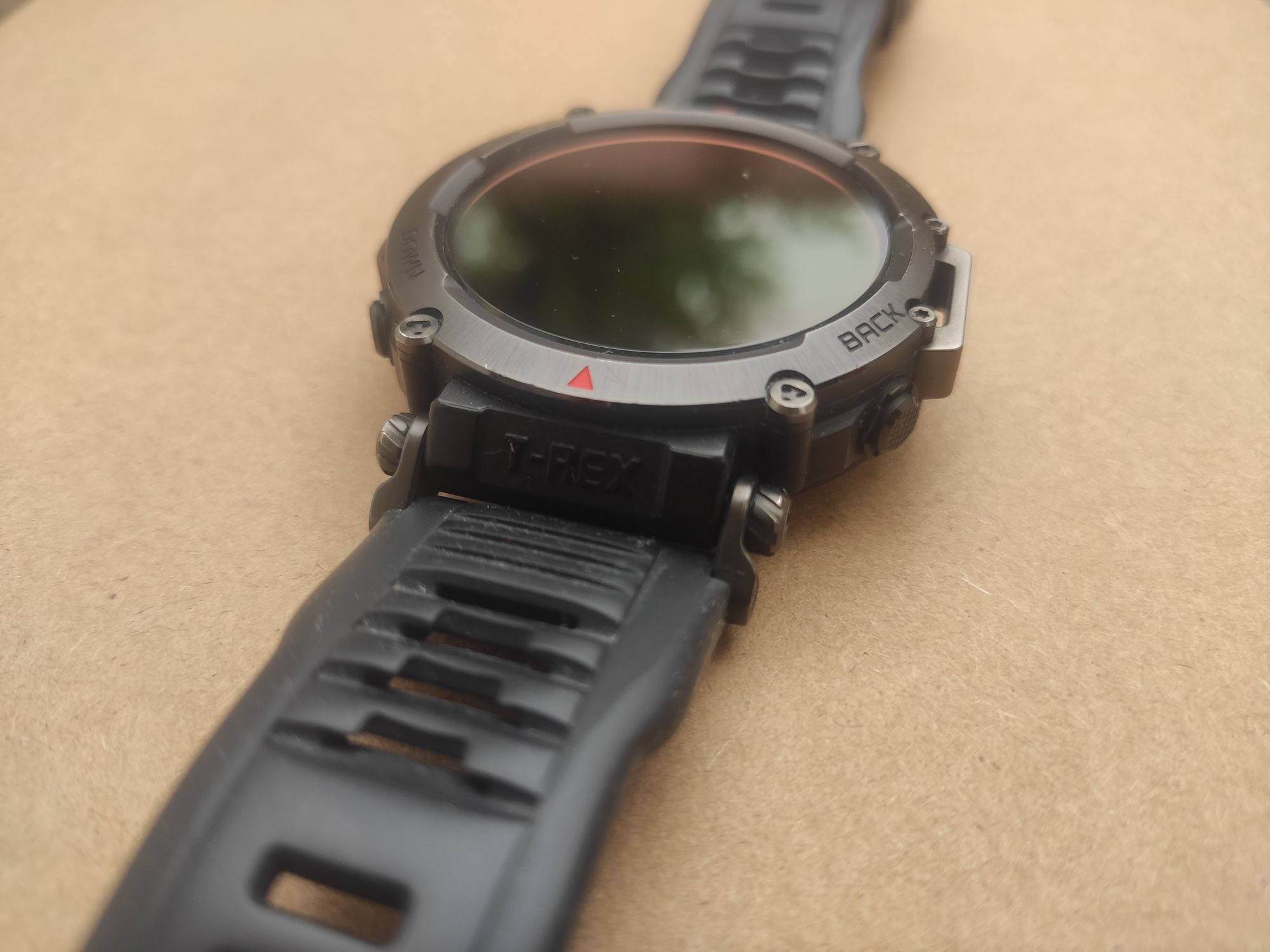 Amazfit T-Rex Ultra com Garantia – Excelente estado