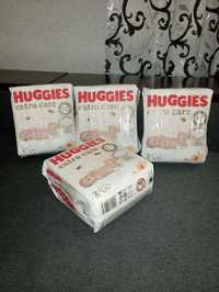 Продам памперси Huggies